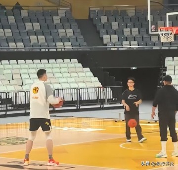 德甲赔率分析-胡金秋重返俱乐部训练引热议！王博：必须强制让他休息几天