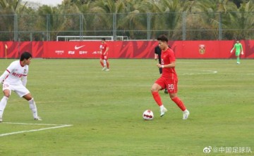 德甲赔率分析-惊喜？国足2新人挑战首发角色 林良铭展现爆破火力